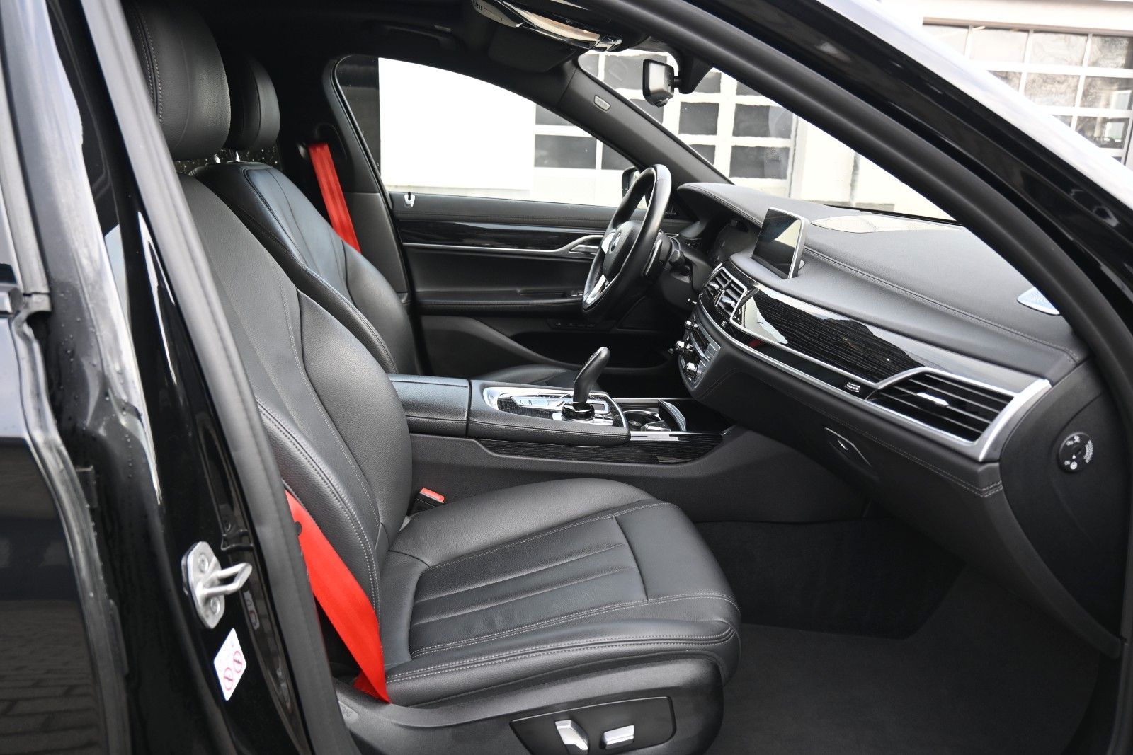 Fahrzeugabbildung BMW 740 d xDrive *STHZ*GD*Soft-C*Mietkauf o.Schufa