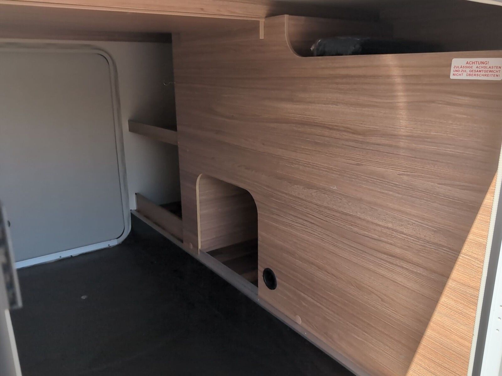 Fahrzeugabbildung Weinsberg CaraCompact EDITION PEPPER 600 MEG Markise, TV