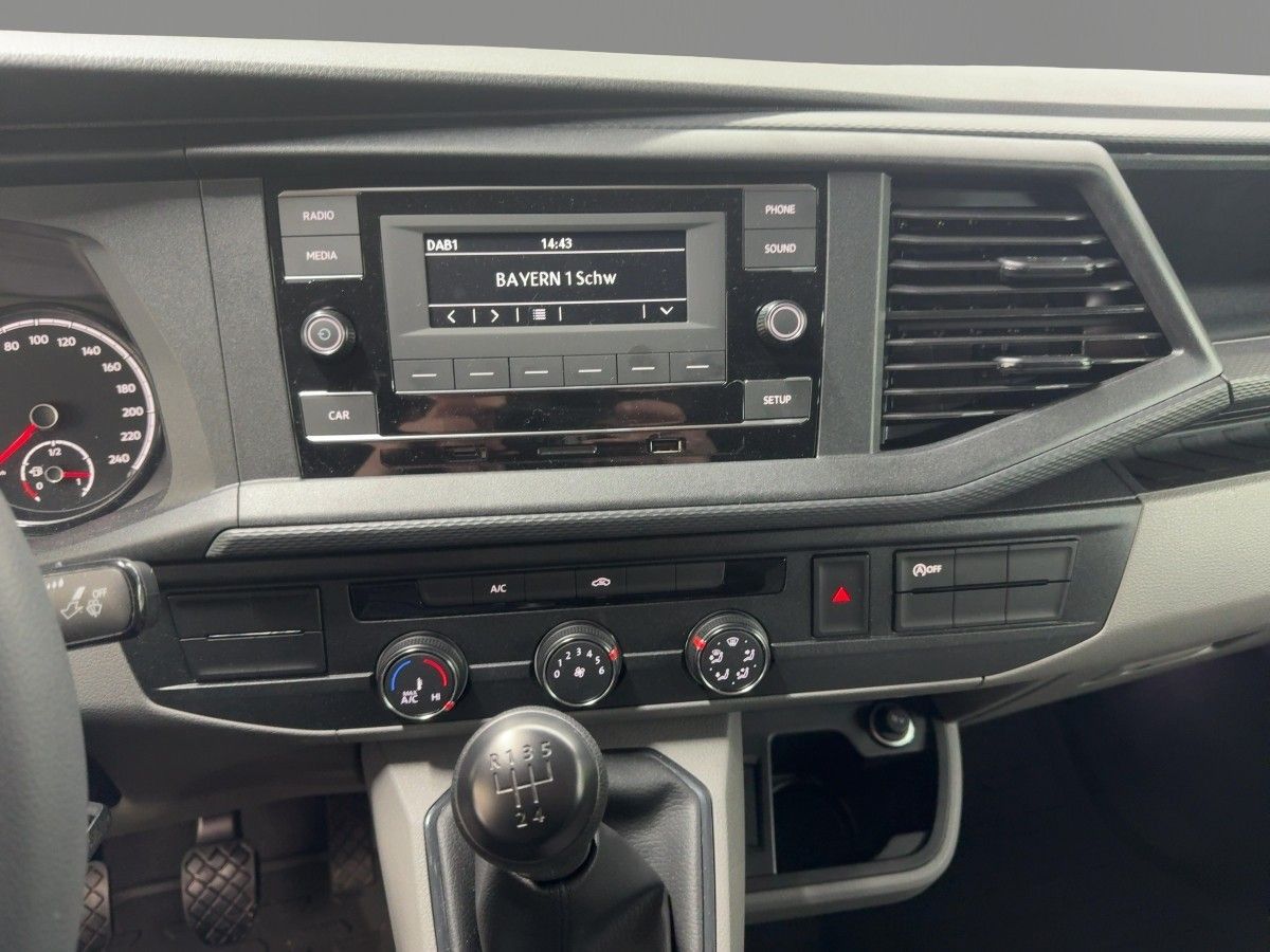 Volkswagen T6 Transporter - Bild 12