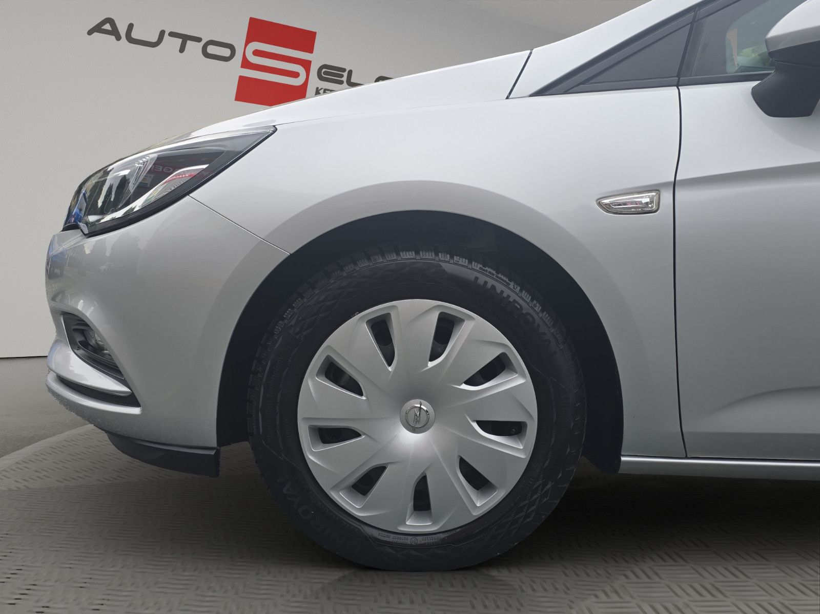 Fahrzeugabbildung Opel Astra K Sports Tourer Business/Lenkradheizung/