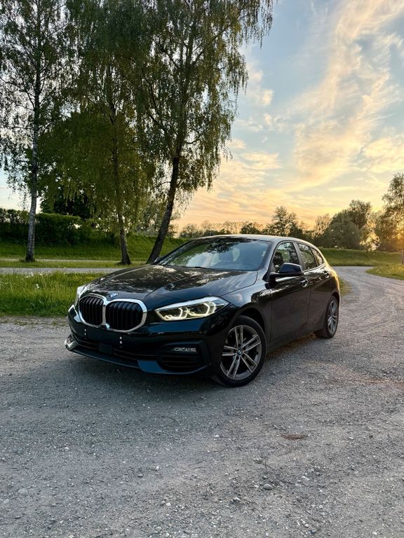 Image of BMW 118