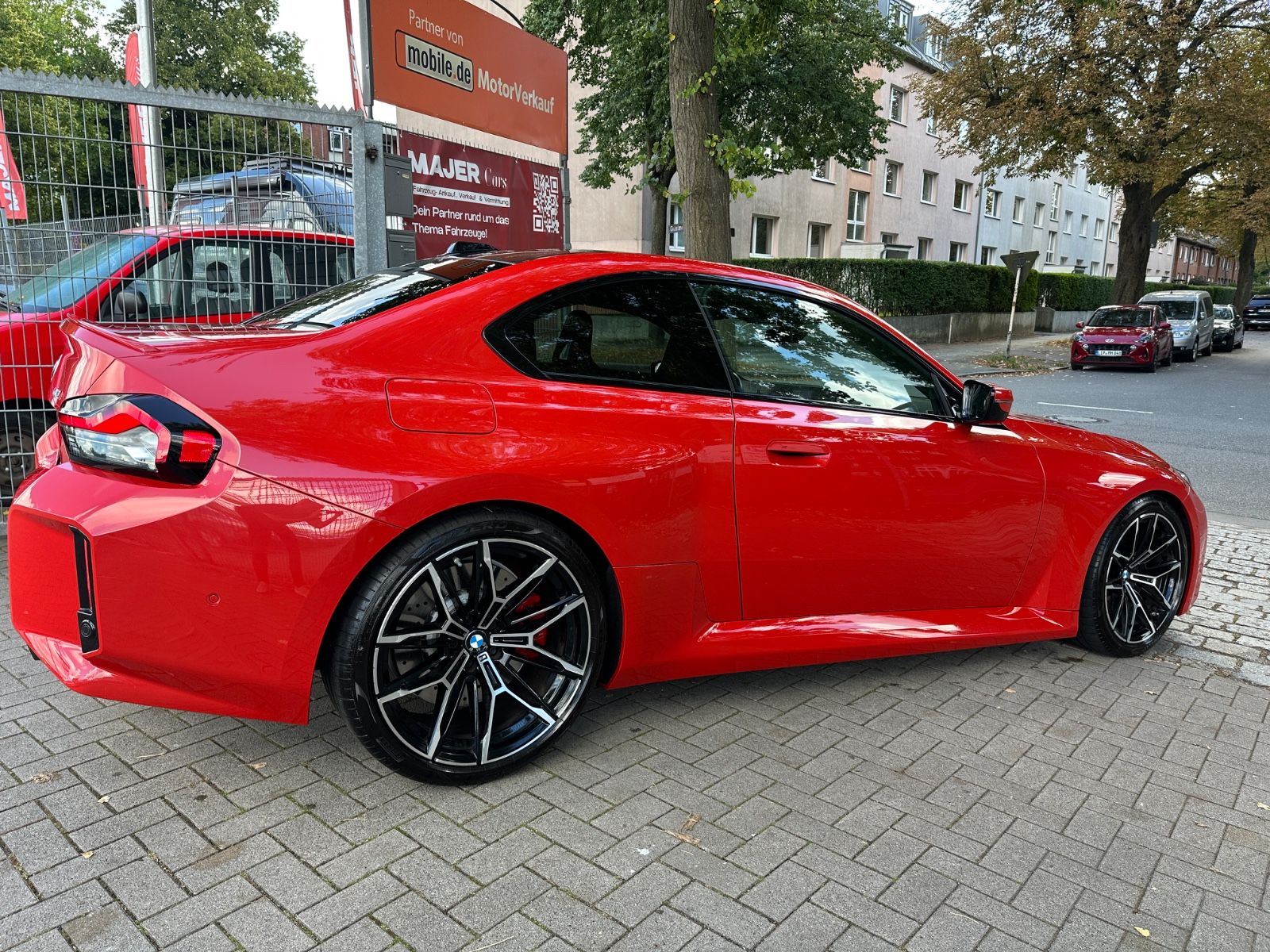 Fahrzeugabbildung BMW M2 Coupe Track Pack LED*H&K*CARPONSitze*MM