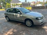 Nissan Almera 1.5 visia plus - Nissan Almera mit Benzin-Antrieb: Limousine