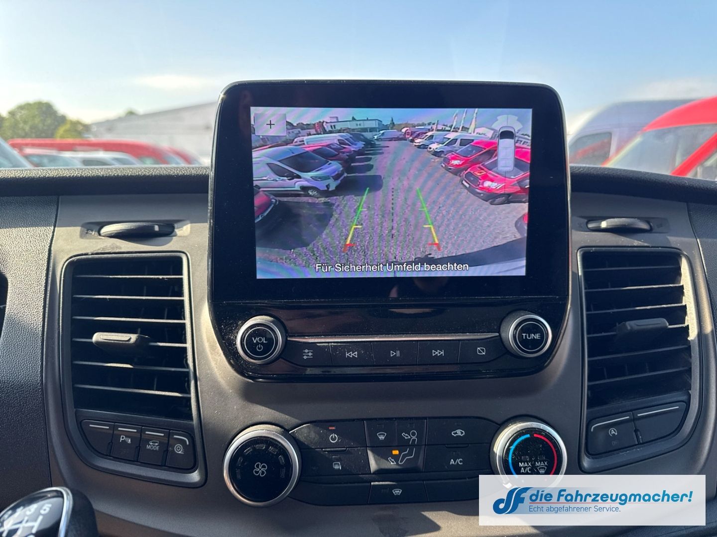 Fahrzeugabbildung Ford Transit Kasten 350 L3 Trend Apple CarPlay Androi