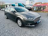 Ford Mondeo Turnier Titanium 2.0 TDCI Powershift Aut - Ford Mondeo: 2.2