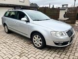Volkswagen VW Passat Variant 1.9 TDI Navi Alu, 8fach ... - Volkswagen Passat Variant: 1.9