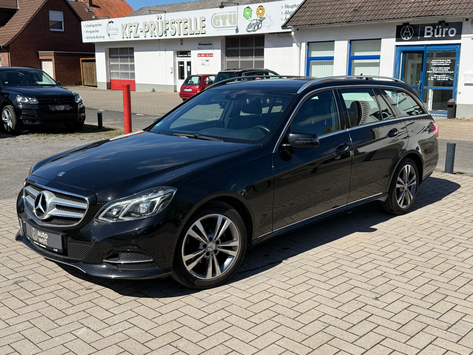 MERCEDES-BENZ E 220 CDI T, LED, Leder, Schiebedach, TÜV neu