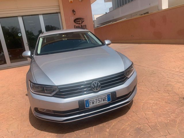 Volkswagen Passat Variant 1.6 TDI SCR DSG Execut