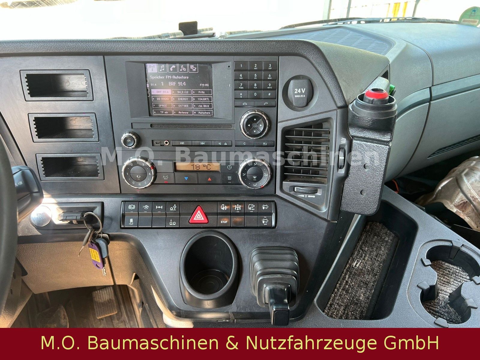 Fahrzeugabbildung Mercedes-Benz Antos 2543/Euro 6/Hiab XR 21S59