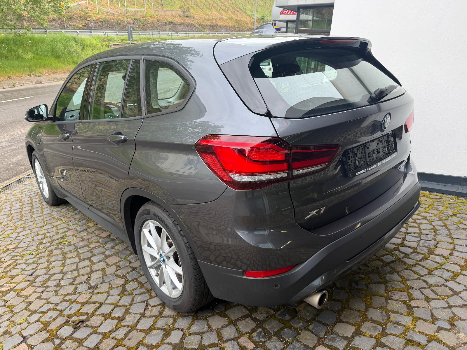 BMW X1 xDrive 25 e Advantage aus 1.Hand