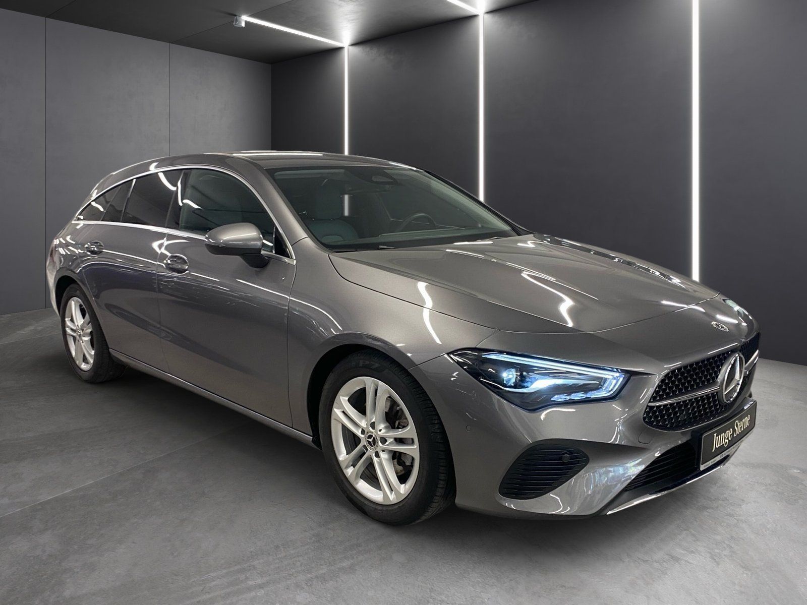 Fahrzeugabbildung Mercedes-Benz CLA 180 SB Progressive*LED*Kamera*Easy-Pack*MBUX