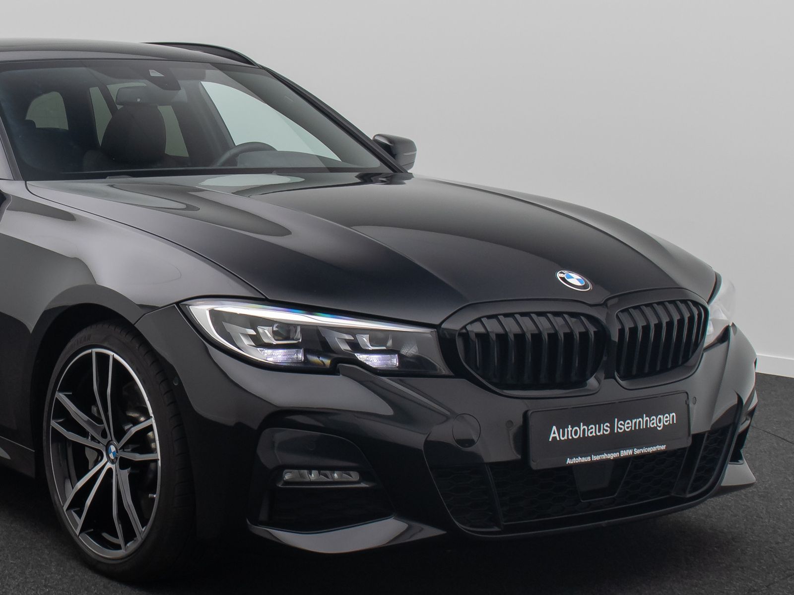 Fahrzeugabbildung BMW 330d M Sport DAB Kamera Leder ACC Alarm Pano 19"
