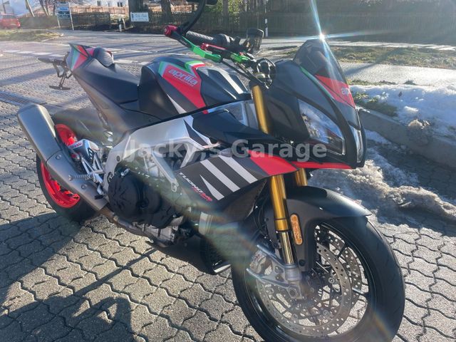 Aprilia TUONO 1100 V4 Factory, Neuwertig!