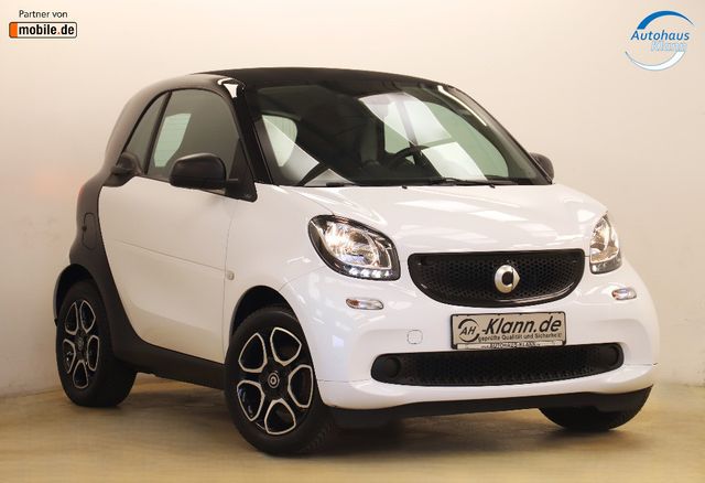 Smart ForTwo 1.0 71PS Coupe Automatik Navi SHZ 1Hand