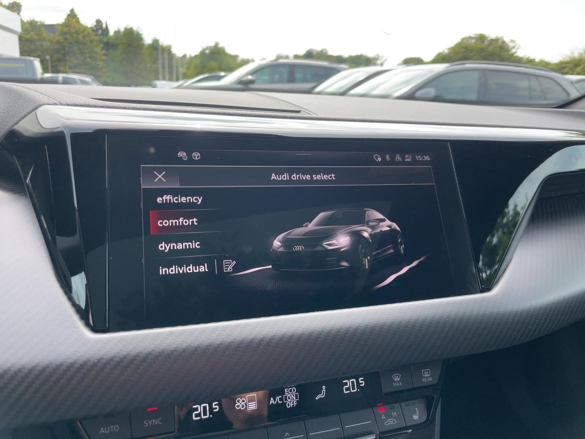 Audi e-tron GT quattro 350 KW PANO+NAVI+360°+LED+VIRT