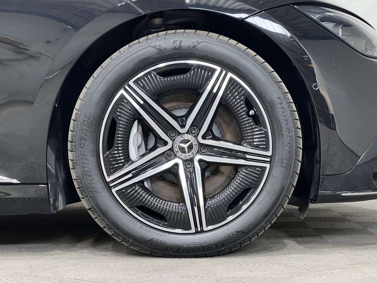 Mercedes-Benz EQE 500 4M AMG Premium Airmatic+PANO+22KW+4,5°HA foto 11