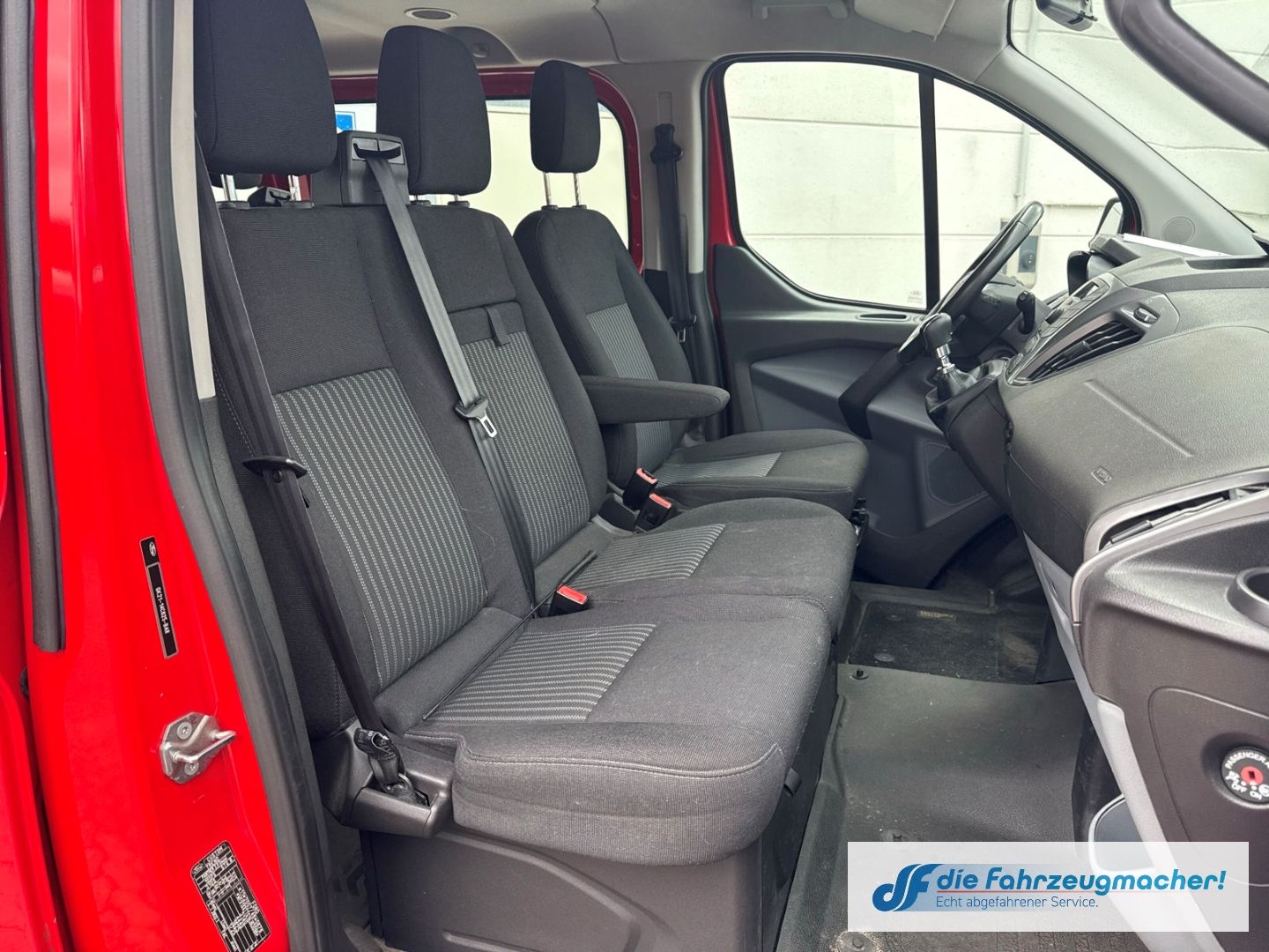 Fahrzeugabbildung Ford Transit Custom Tourneo 310 L1 Trend *3185 *EXPOR