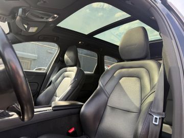 Volvo XC60 - 10