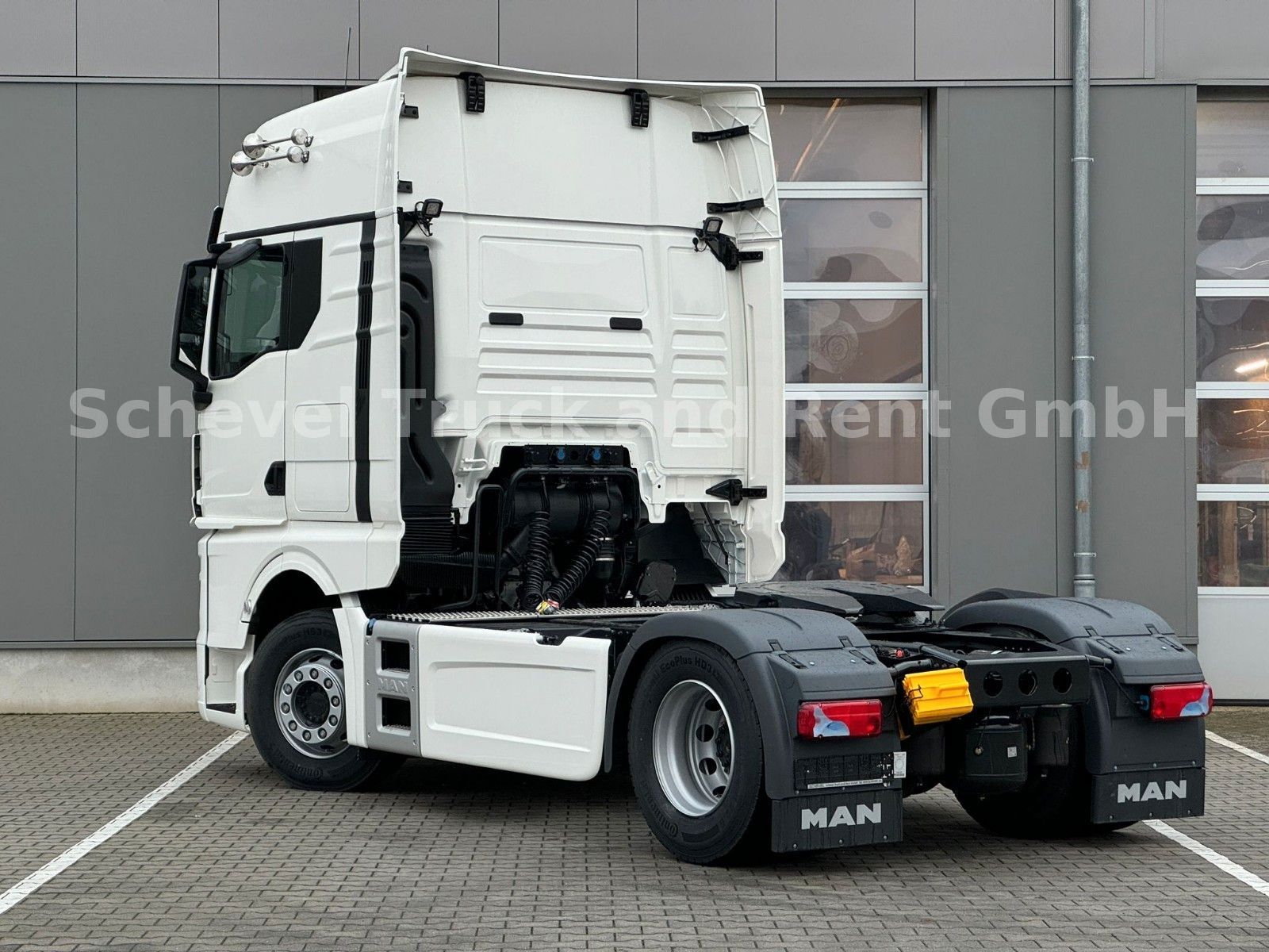 Fahrzeugabbildung MAN TGX 18.480 BL SA GX Retarder & Hydraulik Vor.
