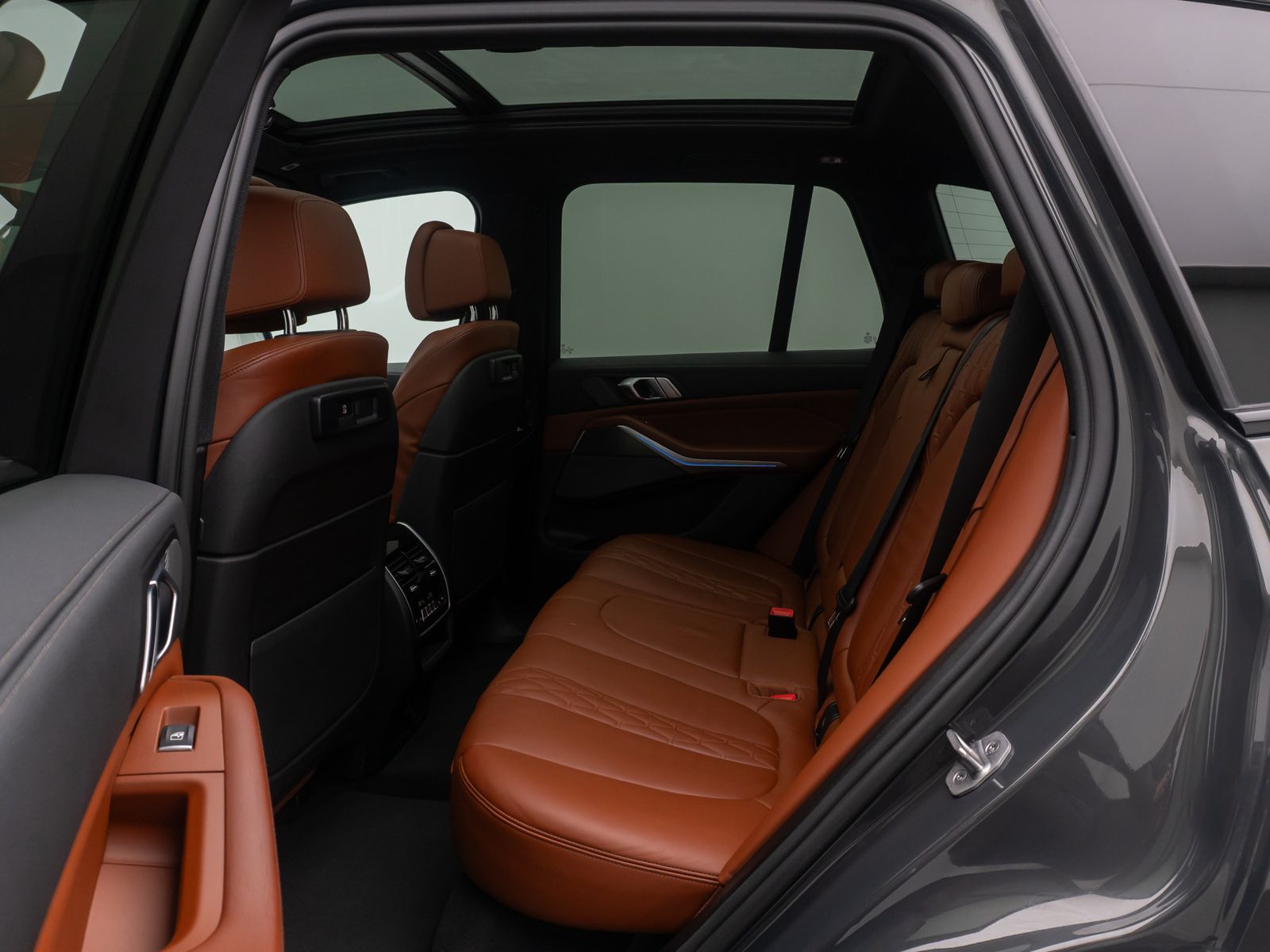 Fahrzeugabbildung BMW X5 xD45e M Sport Laser 360° DAB HUD H/K Panorama