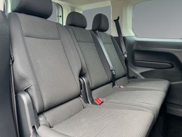 Volkswagen Caddy - 11