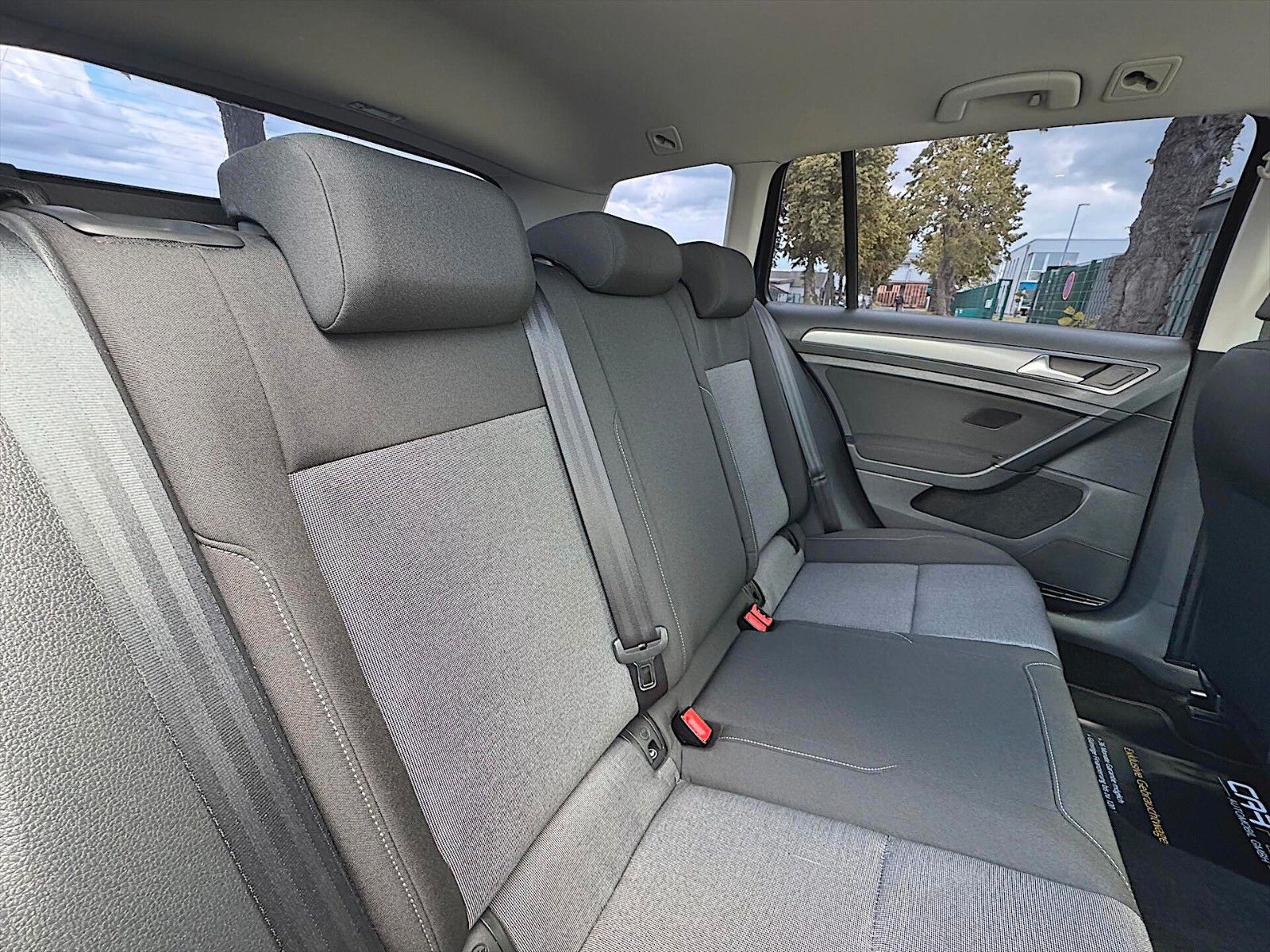 Fahrzeugabbildung Volkswagen Golf VII Variant Trendline BMT *Touch*Sitzhzg*