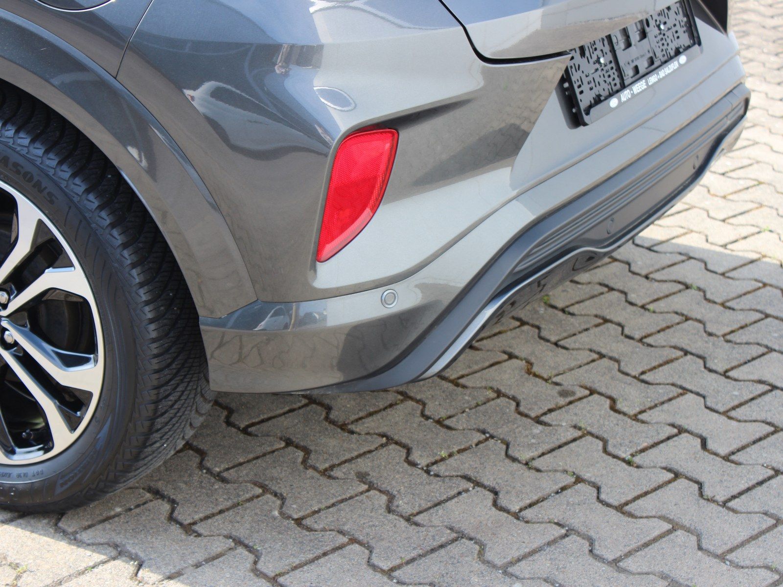 Fahrzeugabbildung Ford Puma ST-Line 1,0 EcoBoost Mild Hybrid