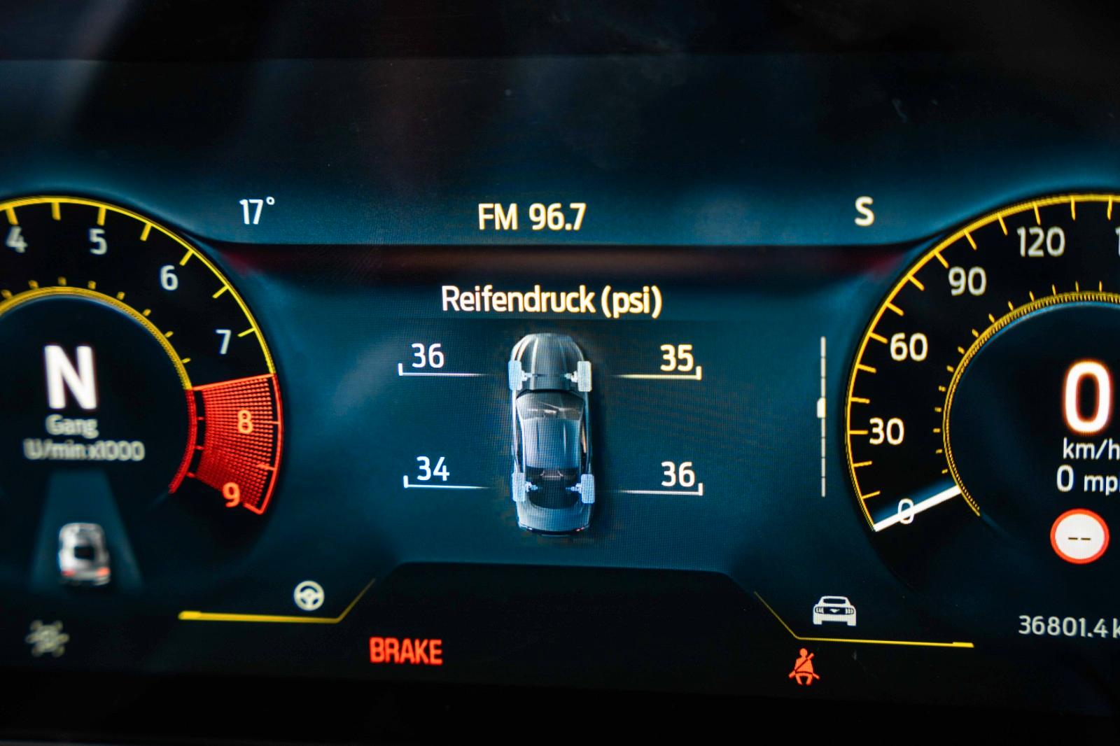 Ford Mustang 5.0 Ti-VCT V8 GT Auto