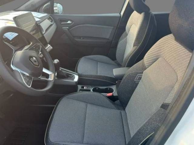 Fahrzeugabbildung Renault CAPTUR Techno Mild Hybrid 140