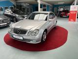 Mercedes-Benz E 200 Lim. Kompressor Avantgarde Automatik 1HD - Mercedes-Benz E 200: Kompressor Avantgarde