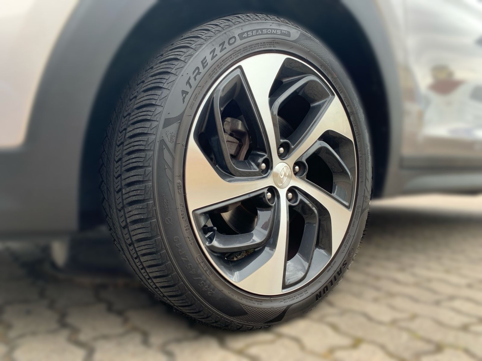 Fahrzeugabbildung Hyundai TUCSON 1.6 Turbo Advantage Navi Kamera