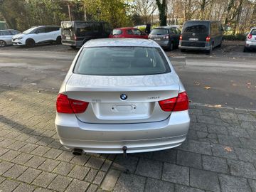 BMW 318 - 8
