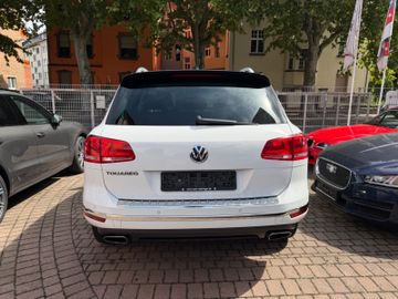 Volkswagen Touareg - 5