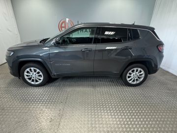 Jeep Compass Altitude Mild-Hybrid AHK 360 Grad LED