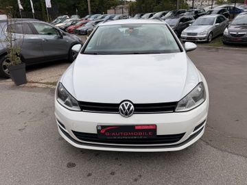 Volkswagen Golf - 2