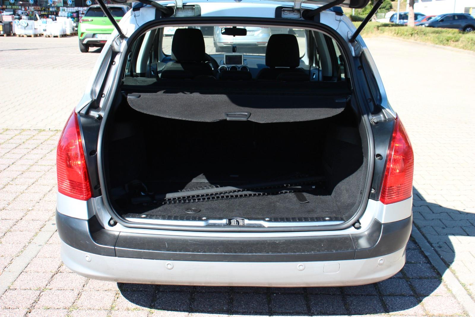 Peugeot 308 2010 — photo 14