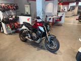 Honda CB650R mit Quickshifter *Service und Reifen neu* - HONDA NAKED BIKE