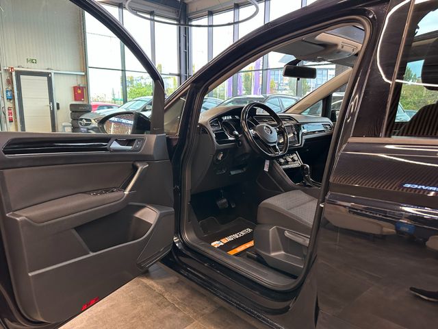 Volkswagen Touran *7 Sitzer*NAV*PANO**3-ZONEN*