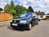 Volkswagen Polo 1.0 Editon (6N2)