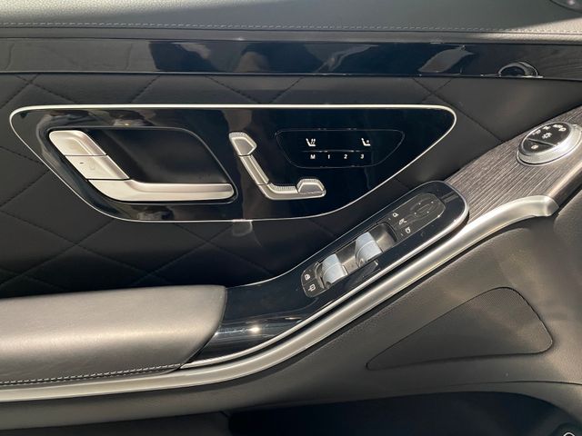 Fahrzeugabbildung Mercedes-Benz S 350 d L AMG/First-Class Fond/Chaffeur-Paket/