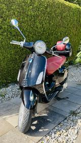 Piaggio VESPA Primavera 125 - PIAGGIO ROLLER 125