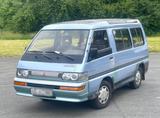 Mitsubishi L300 2.4 Bus Bus - Mitsubishi L300: Van