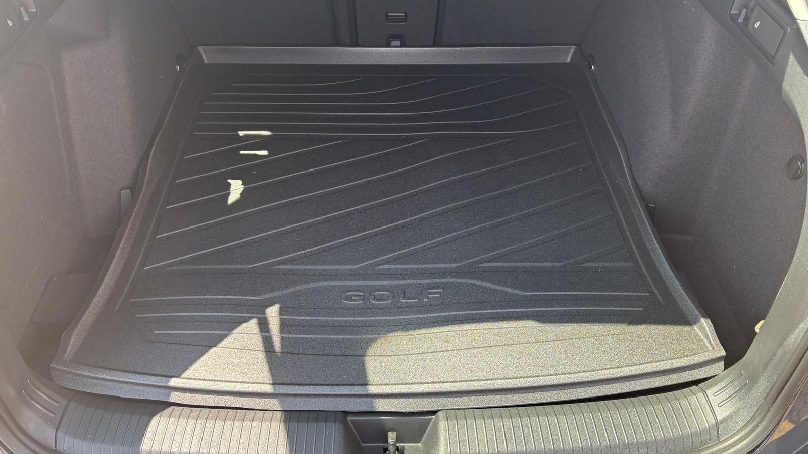 Volkswagen Golf VIII Variant 1.0 TSI Life LED Navi ACC PDC, миниатюра 9