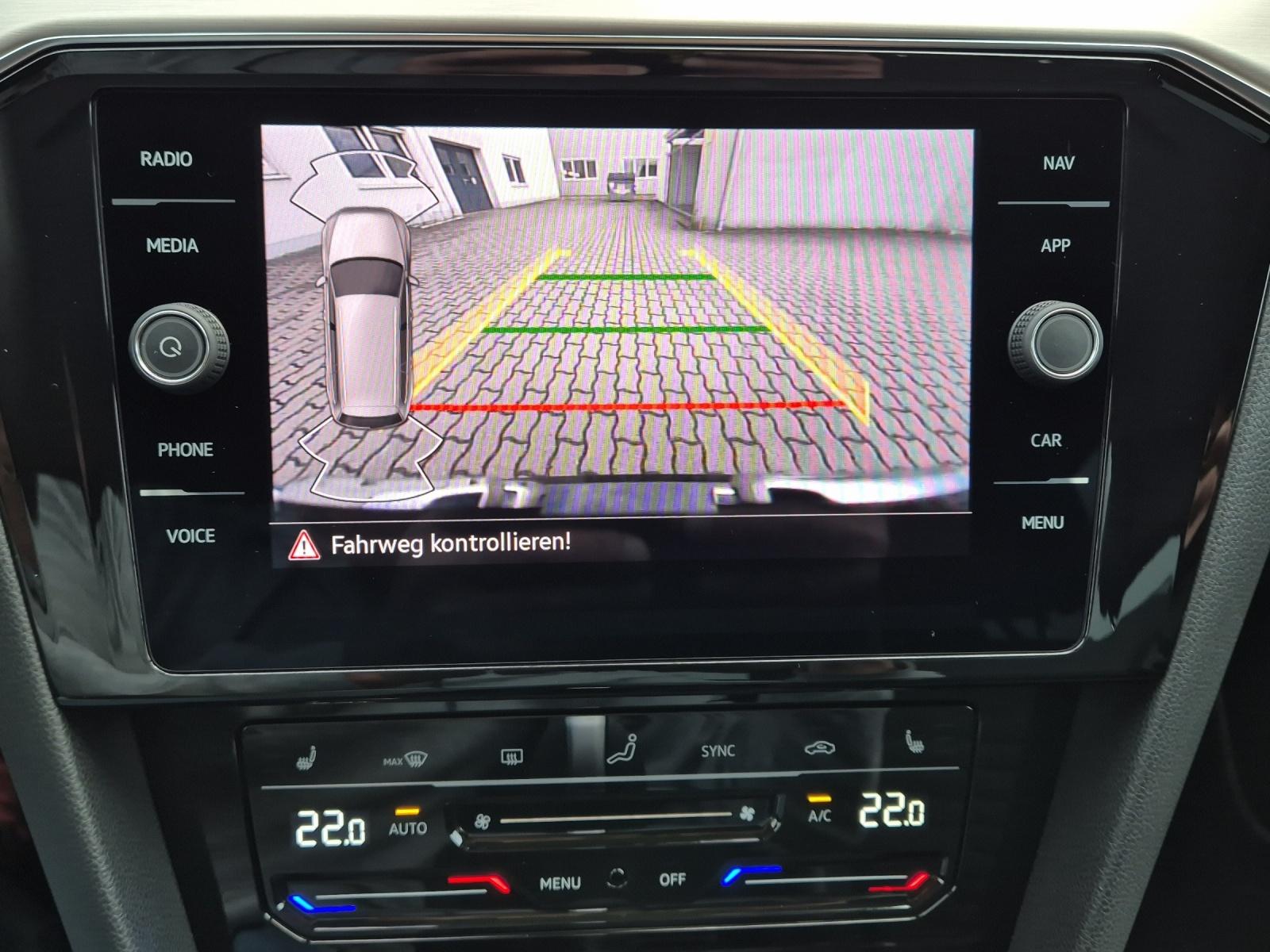 Volkswagen Passat TSI Elegance DSG LED Navi ACC RFK, миниатюра 20