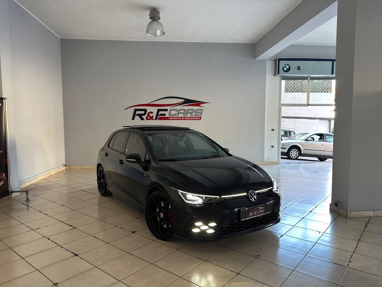 Volkswagen Golf GTI 2.0 TSI DSG