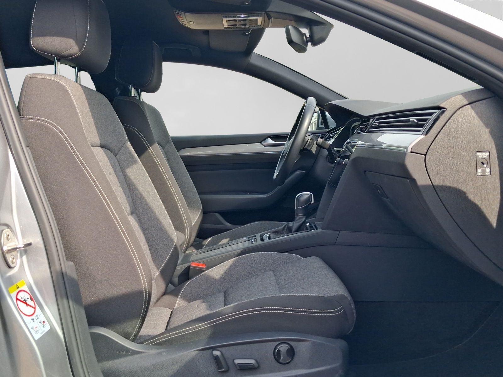 Volkswagen Passat Variant 2.0 TDI DSG BUSINESS IQ.LIGHT LM1 foto 4