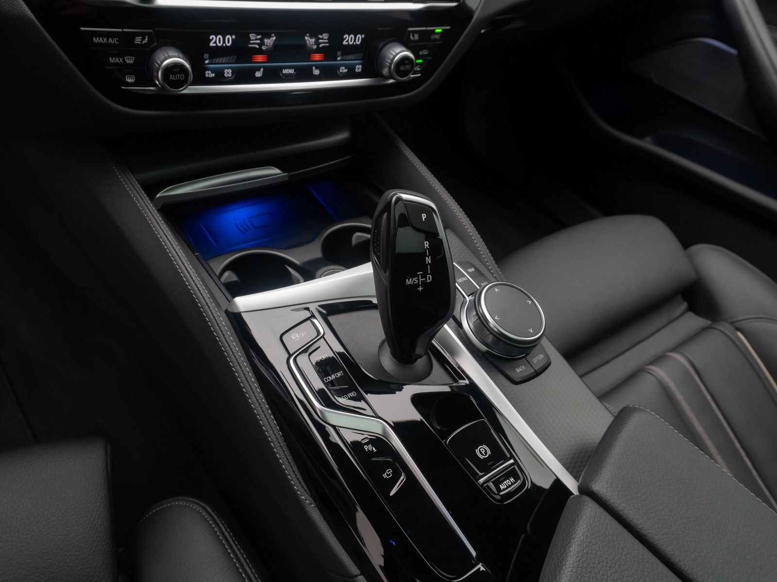 Fahrzeugabbildung BMW 540d xD M Sport Pro Panoram 360°Laser SoftCL HUD