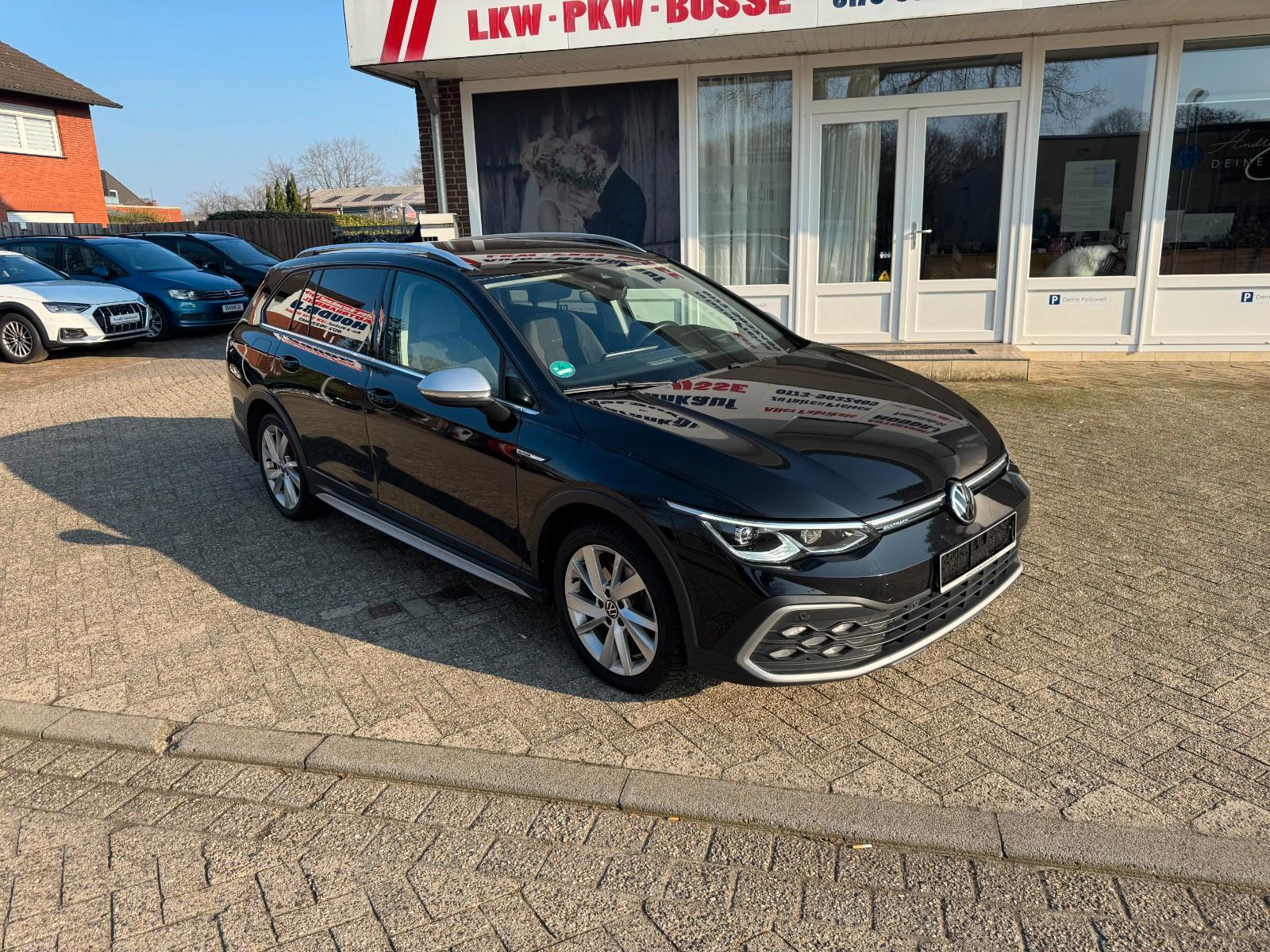 Volkswagen Golf VIII Variant Alltrack 4Motion