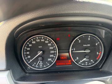 BMW 320 - 8