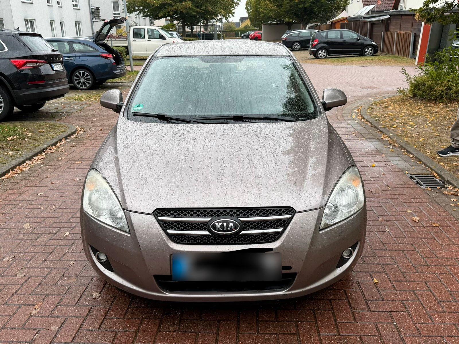 Kia Andere